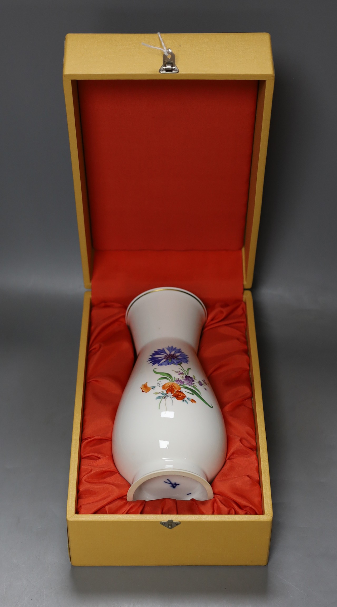 A cased Meissen floral vase, c.1970, 24cm